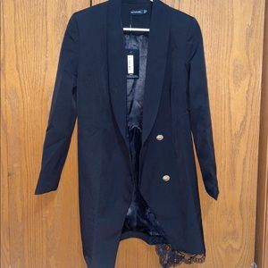 ON HOLD FOR @lecasabella